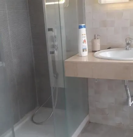 Habitaciones Amplias En El Centro De Grenada Zewnętrze zdjęcie